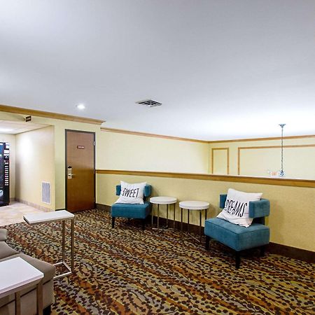 Mainstay Suites Madison - Monona Extérieur photo
