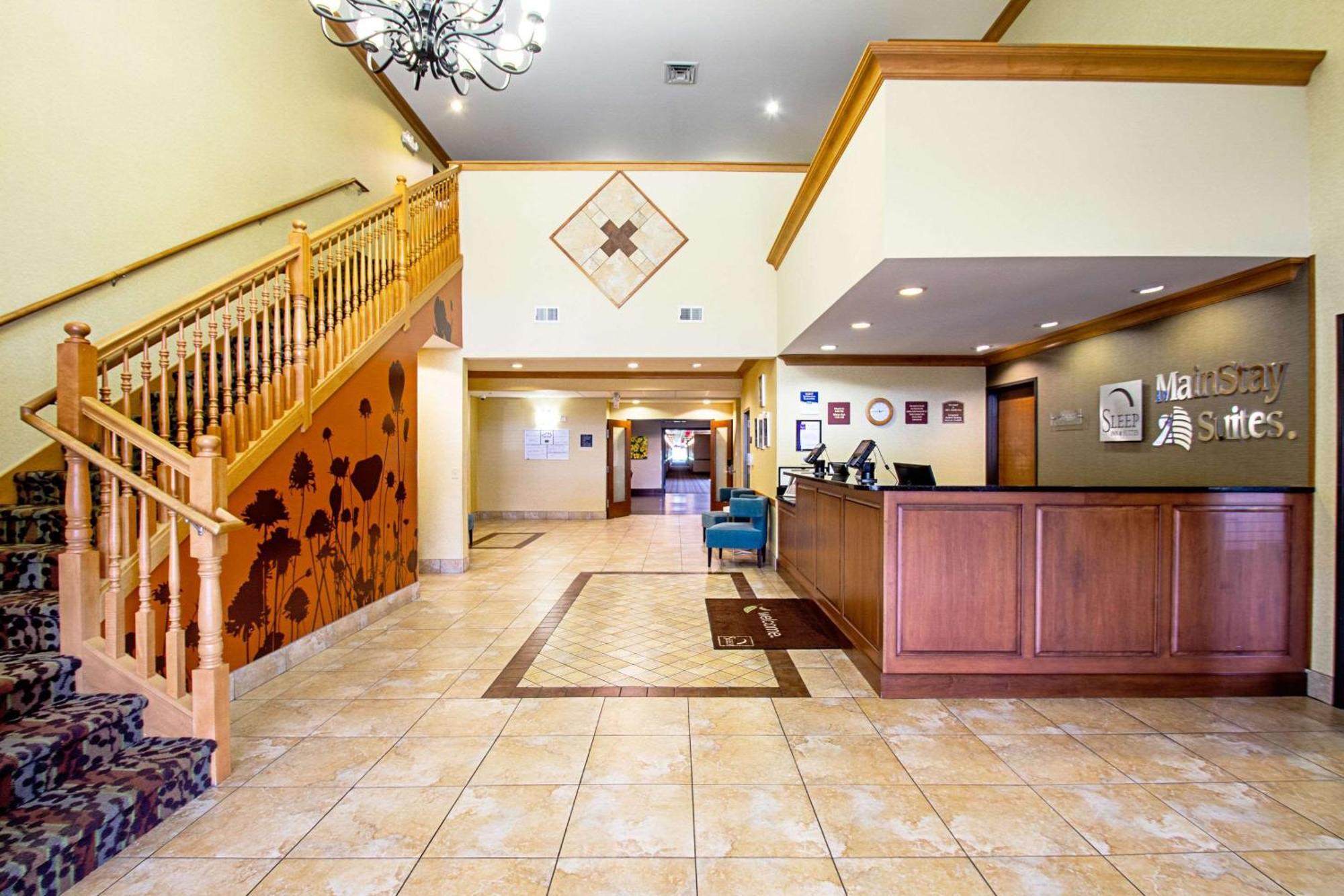 Mainstay Suites Madison - Monona Extérieur photo